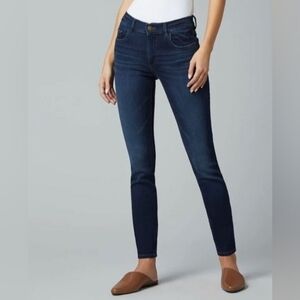 DL1961 Florence Midrise Skinny Jean in Pulse Wash